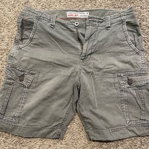 Men’s American Eagle Shorts 34